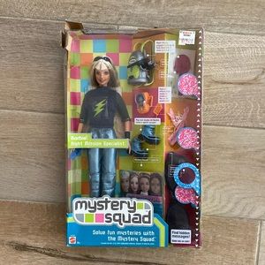 Barbie mystery squad night mission specialist new in box